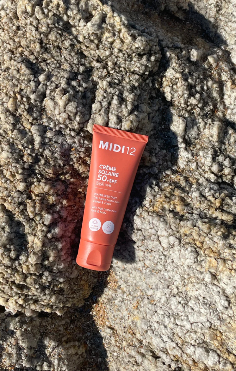 Les premiers rayons du soleil printanier apportent une sensation de chaleur et de bien-être. Cependant, protéger sa peau du soleil dès les premières expositions est essentiel. À Bio Détente, nous (1)